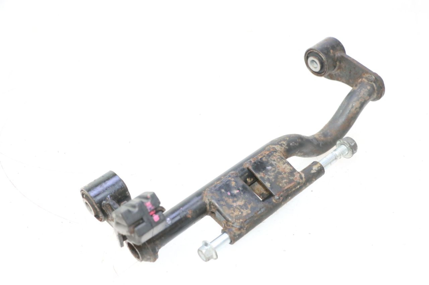 photo de ENGINE MOUNT SYM MIO 50 (2005 - 2010) - Zoom on usage condition