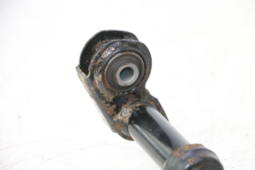photo de ENGINE MOUNT KYMCO MOVIE S 125 (2009 - 2018) - Fixing points details