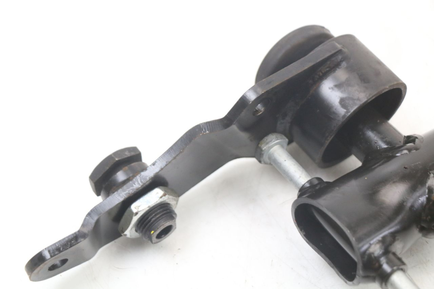photo de ENGINE MOUNT PIAGGIO MP3 HPE 350 (2018 - 2020) - Component detail