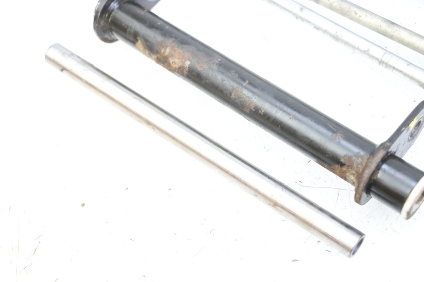 photo de ENGINE MOUNT PIAGGIO MP3 LT 400 (2007 - 2012) - Surface and material condition