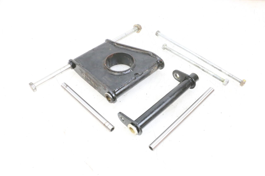 photo de ENGINE MOUNT PIAGGIO MP3 LT 400 (2007 - 2012) - Main view