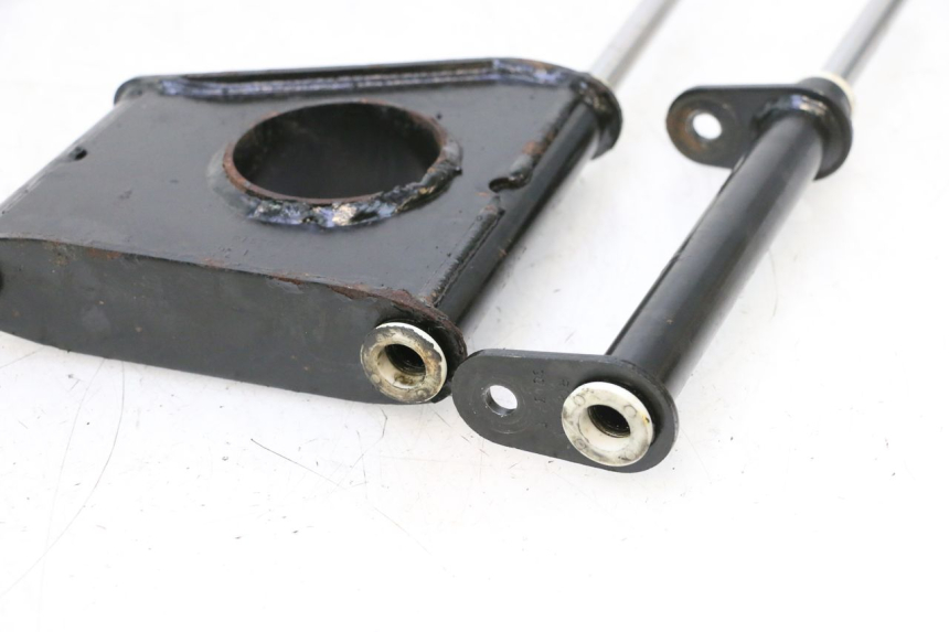 photo de ENGINE MOUNT PIAGGIO MP3 LT 400 (2007 - 2012) - Technical close-up