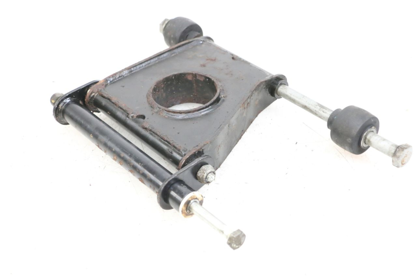 photo de ENGINE MOUNT PIAGGIO MP3 500 (2011 - 2015) - Main view