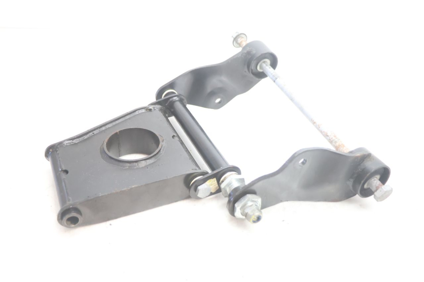 photo de ENGINE MOUNT PIAGGIO MP3 500 (2011 - 2015) - Main view