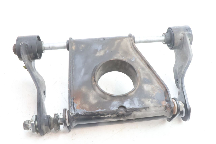 photo de ENGINE MOUNT PIAGGIO MP3 500 (2016 - 2018) - Technical close-up