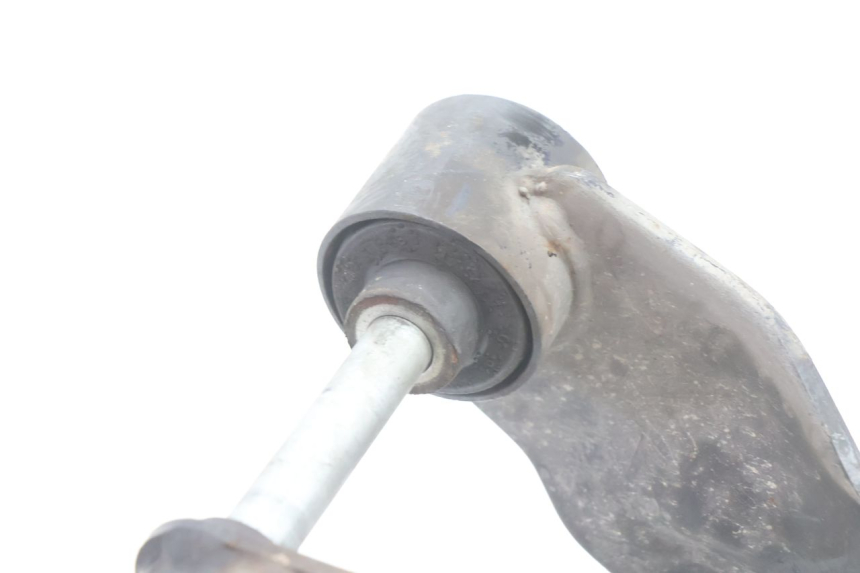 photo de ENGINE MOUNT PIAGGIO MP3 500 (2016 - 2018) - Fixing points details