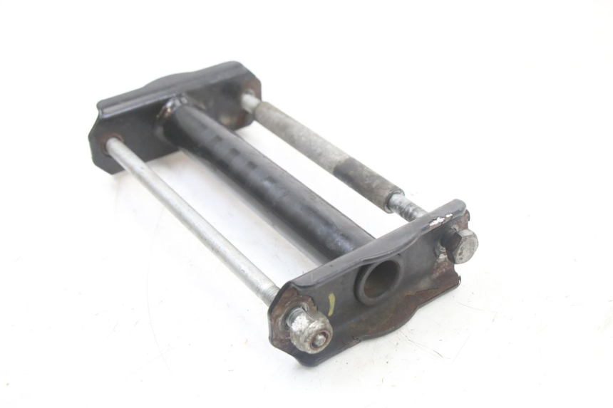 photo de ENGINE MOUNT PEUGEOT TKR TREKKER FURIOUS 50 (2005 - 2014) - Zoom on usage condition