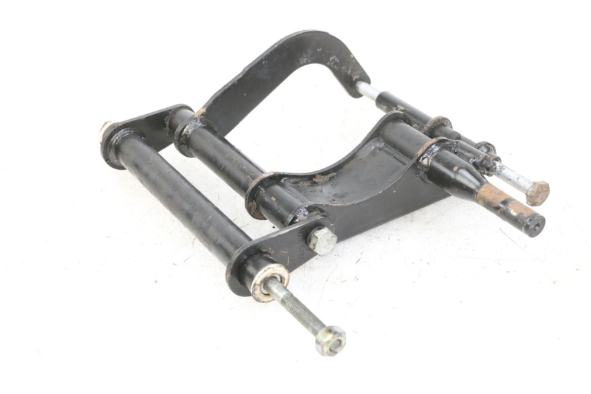 photo de ENGINE MOUNT PIAGGIO MP3 125 (2006 - 2014) - Alternative perspective