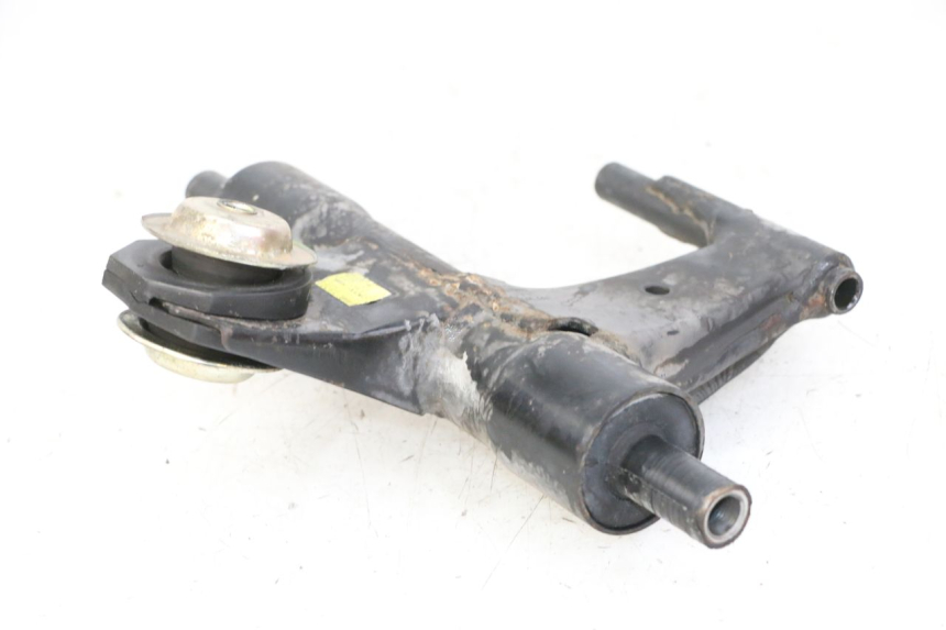 photo de ENGINE MOUNT PIAGGIO VESPA LX 150 (2005 - 2013) - Component detail