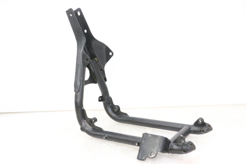 photo de ENGINE MOUNT ROYAL ENFIELD SCRAM 411 (2022 - 2024) - Fixing points details