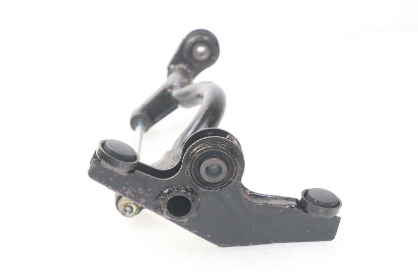 photo de ENGINE MOUNT DAELIM S3 125 (2010 - 2017) - Alternative perspective