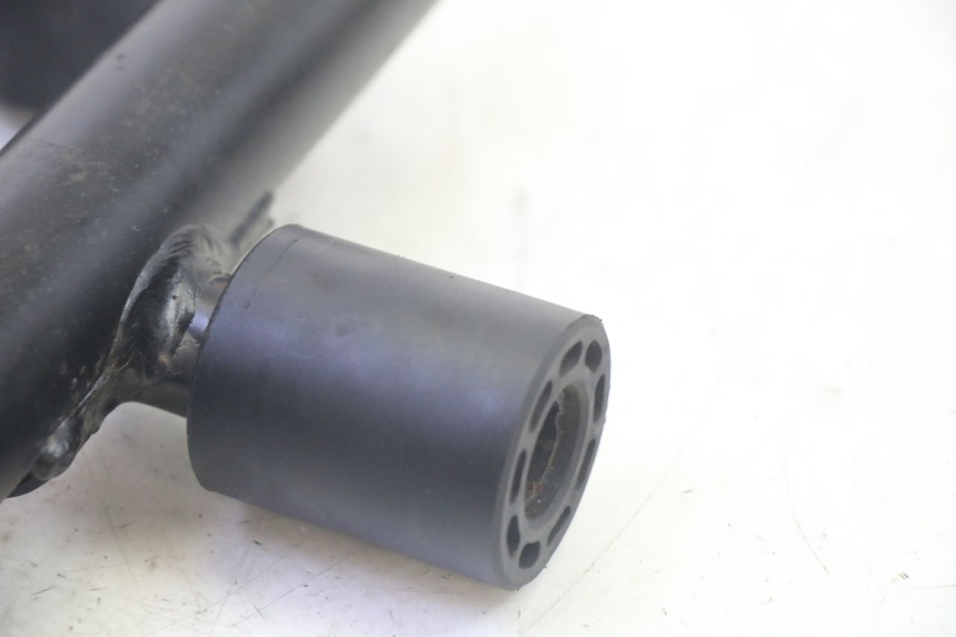 photo de ENGINE MOUNT JM MOTORS SANTANA EVO 50 (2024 - 2026) - Technical close-up