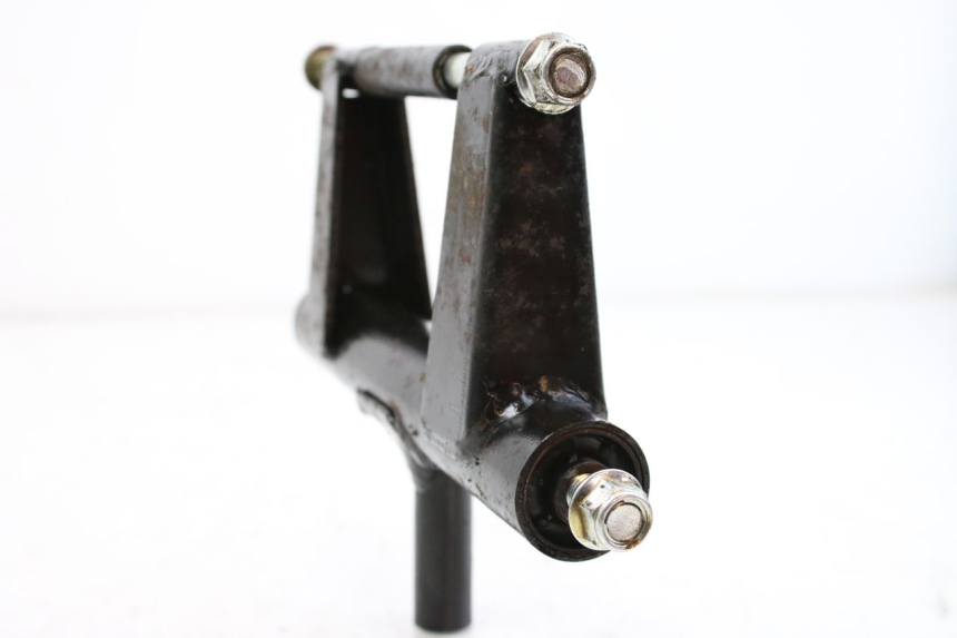 photo de ENGINE MOUNT JM MOTORS SANTANA 50 (2014 - 2023) - Alternative perspective