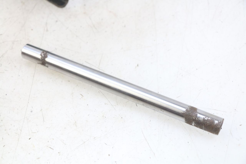 photo de ENGINE MOUNT PEUGEOT SATELIS 125 (2006 - 2009) - Zoom on usage condition