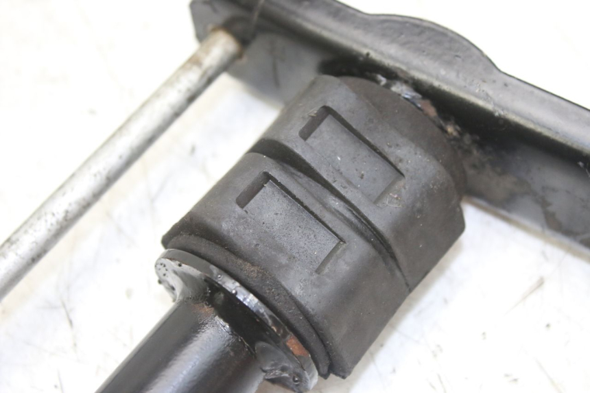 photo de ENGINE MOUNT PEUGEOT SATELIS 125 (2010 - 2012) - Checked used part