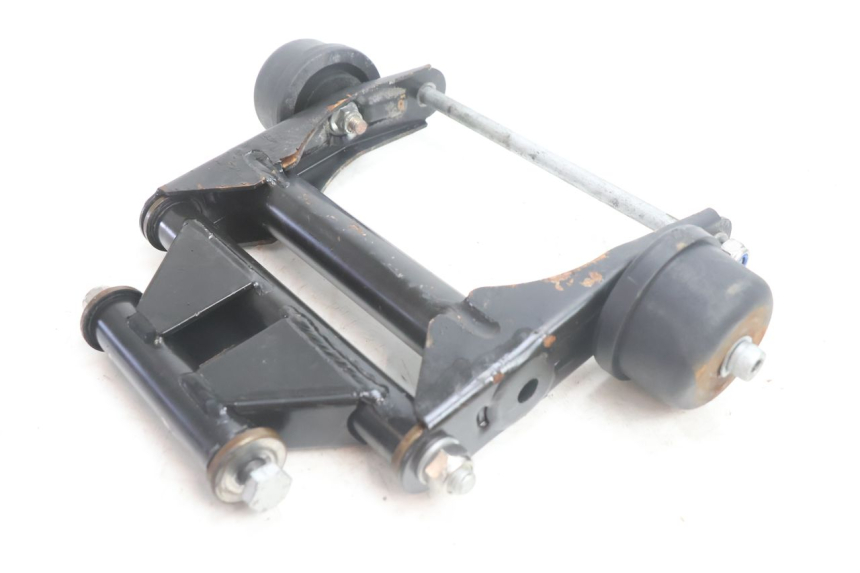photo de ENGINE MOUNT APRILIA SCARABEO GT 125 (1999 - 2007) - Zoom on usage condition