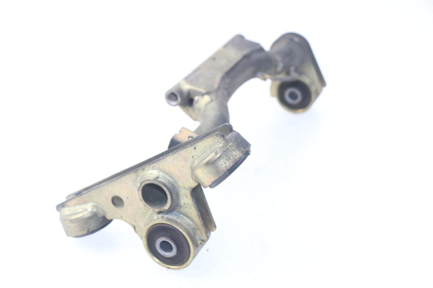 photo de ENGINE MOUNT HONDA SES DYLAN 125 (2002 - 2006) - Alternative perspective