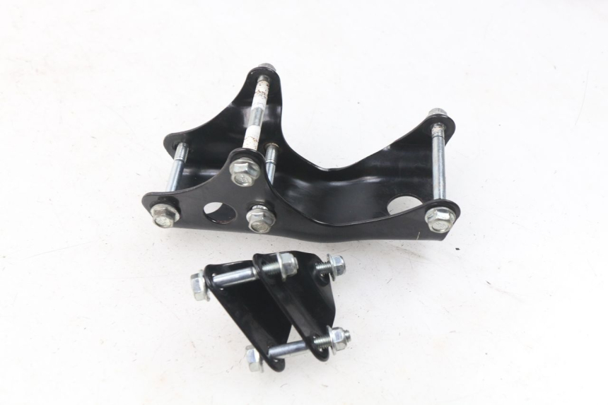 photo de ENGINE MOUNT MASH SEVENTY FIVE 125 (2013 - 2021) - Zoom on usage condition