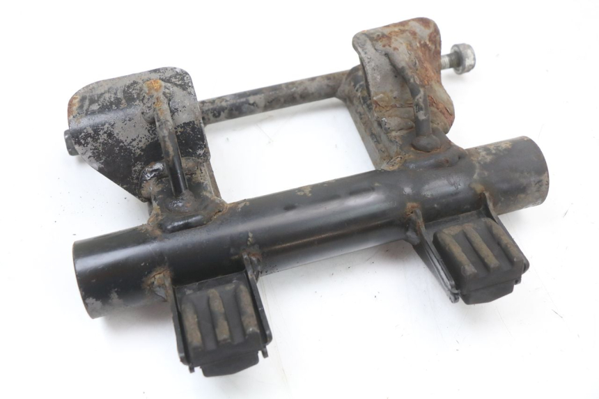 photo de ENGINE MOUNT HONDA SH ABS 125 (2012 - 2017) - Alternative perspective