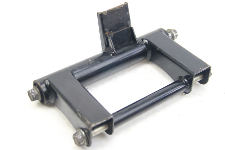 photo de ENGINE MOUNT SUZUKI SIXTEEN 125 (2008 - 2010) - Main view