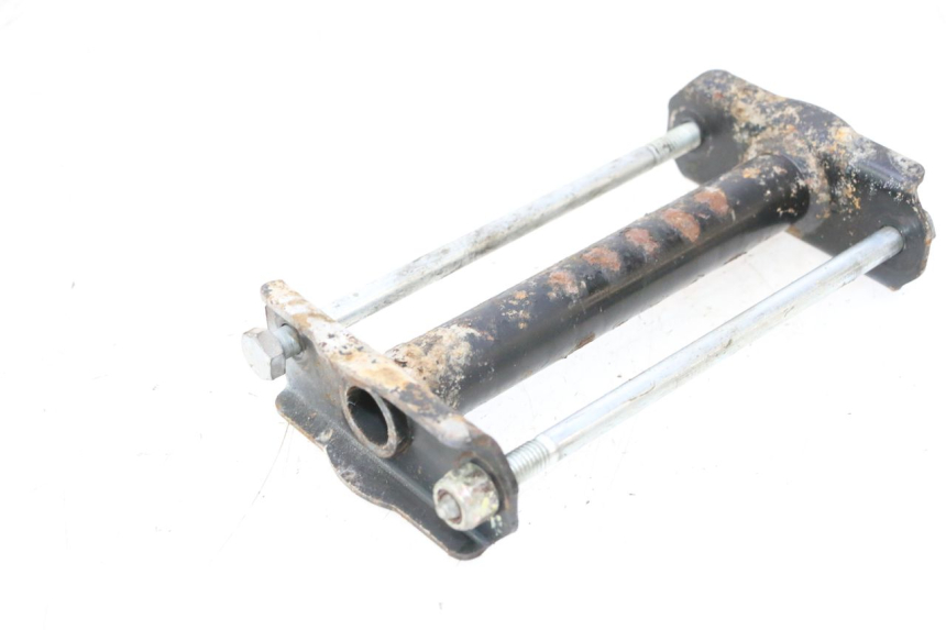 photo de ENGINE MOUNT PEUGEOT SPEEDFIGHT LC 50 (1996 - 2002) - Zoom on usage condition