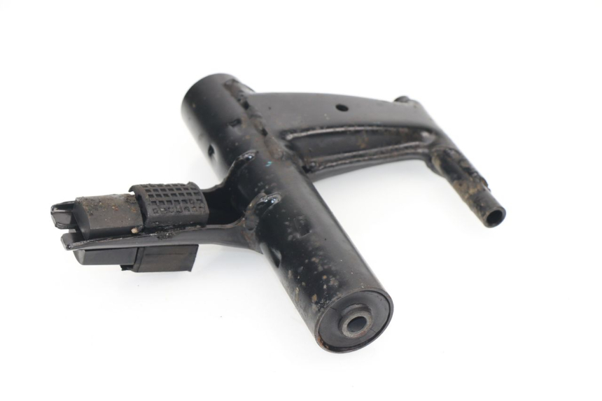 photo de ENGINE MOUNT APRILIA SPORT CITY 2T 50 (2008 - 2012) - Zoom on usage condition