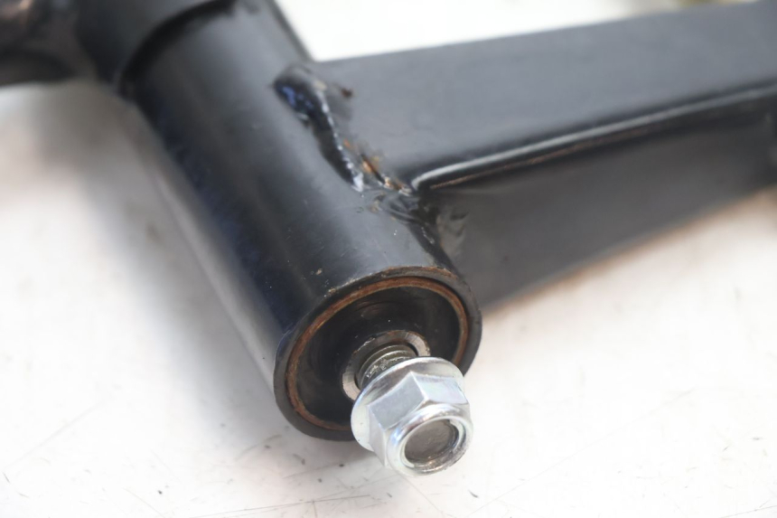photo de ENGINE MOUNT VASTRO STREET S 50 (2016 - 2021) - Alternative perspective