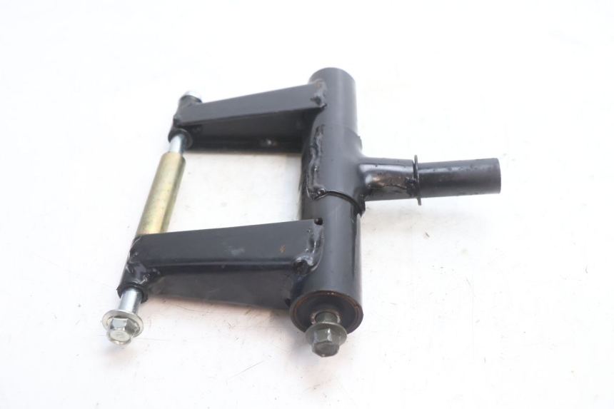 photo de ENGINE MOUNT VASTRO STREET S 50 (2016 - 2021) - Technical close-up