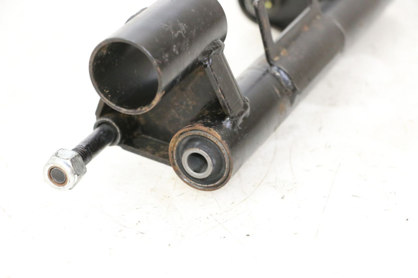 photo de ENGINE MOUNT PEUGEOT STREETZONE I 2T 50 (2018 - 2020) - Fixing points details