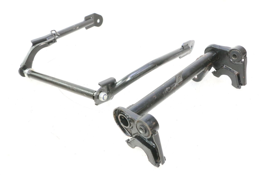 photo de ENGINE MOUNT PEUGEOT STREETZONE NAKED 2T 50 (2014 - 2018) - Zoom on usage condition