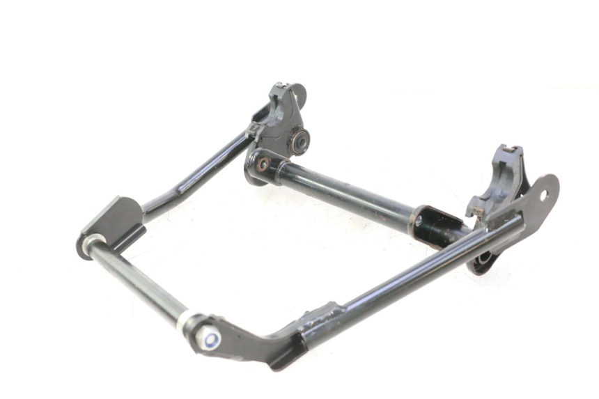 photo de ENGINE MOUNT PEUGEOT STREETZONE NAKED 2T 50 (2014 - 2018) - Fixing points details