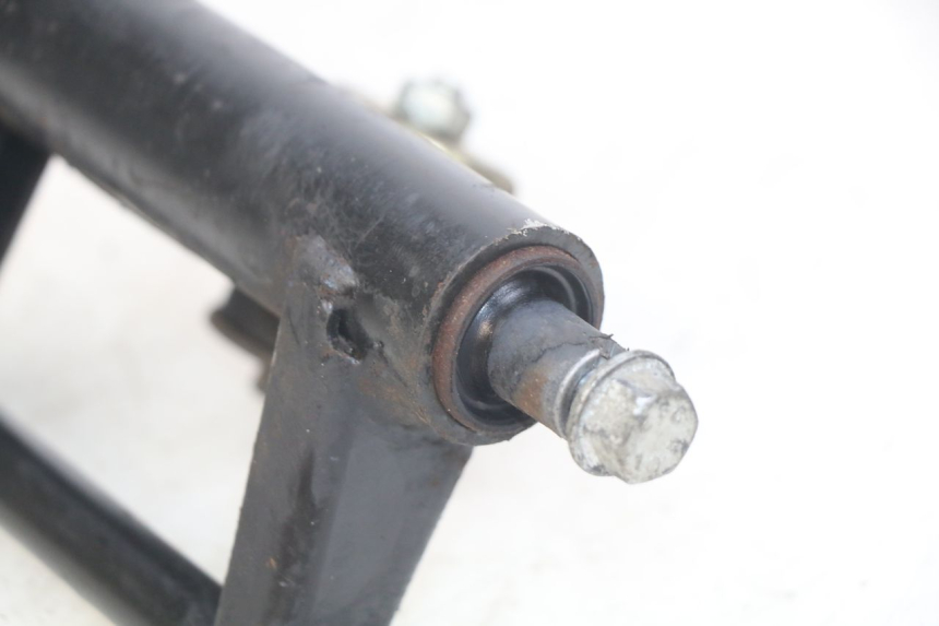 photo de ENGINE MOUNT PEUGEOT SV 125 (1991 - 1994) - Zoom on usage condition