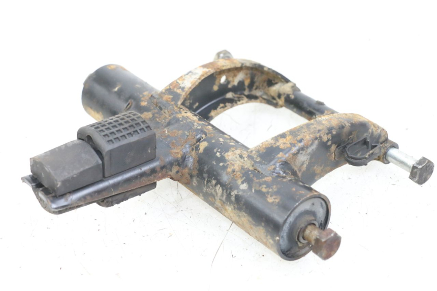 photo de ENGINE MOUNT PIAGGIO TYPHOON 80 (1994 - 1997) - Main view