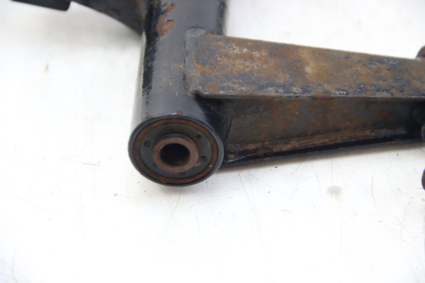 photo de ENGINE MOUNT PEUGEOT V-CLIC VCLIC 50 (2007 - 2013) - Zoom on usage condition