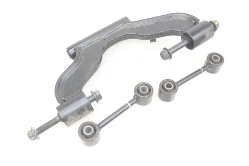 photo de ENGINE MOUNT YAMAHA X-CITY XCITY 125 (2007 - 2013) - Alternative perspective