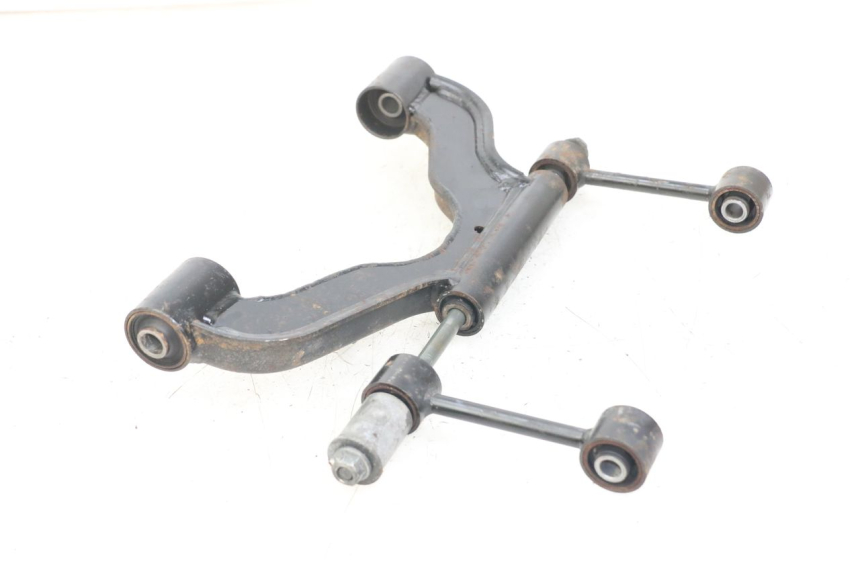 photo de ENGINE MOUNT YAMAHA XMAX X-MAX 125 (2006 - 2009) - Technical close-up