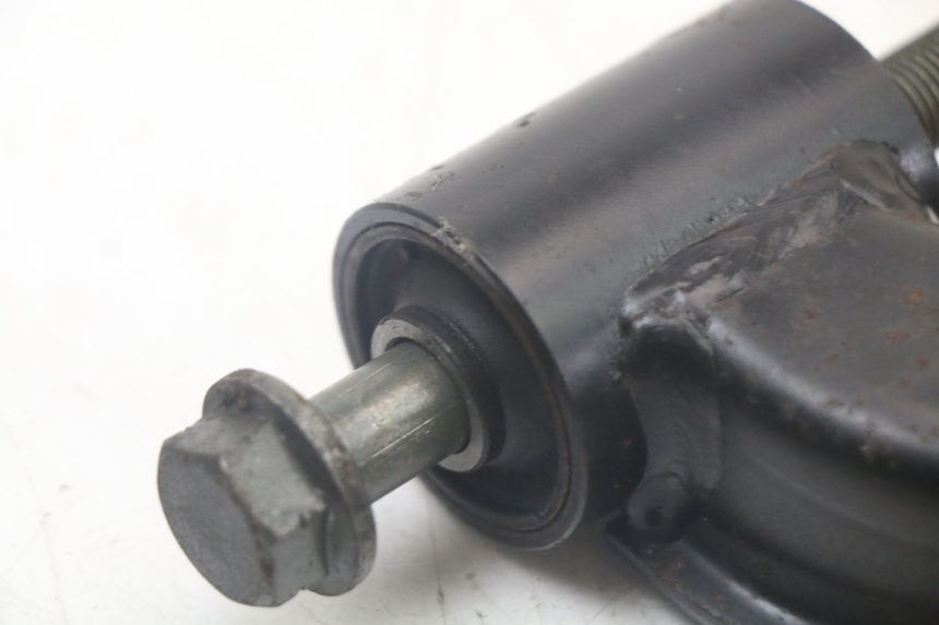 photo de ENGINE MOUNT YAMAHA XMAX X-MAX 125 (2006 - 2009) - Fixing points details