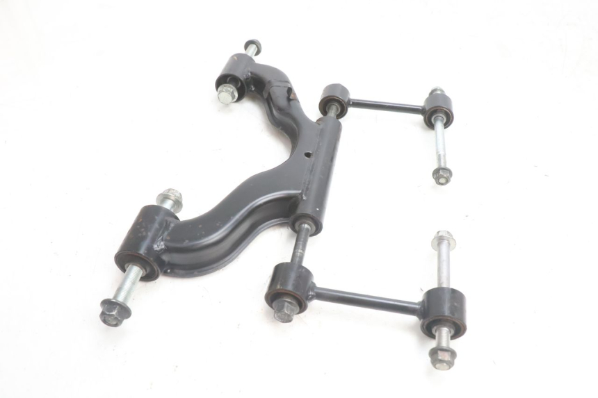 photo de ENGINE MOUNT YAMAHA X-MAX XMAX 125 (2010 - 2013) - Component detail