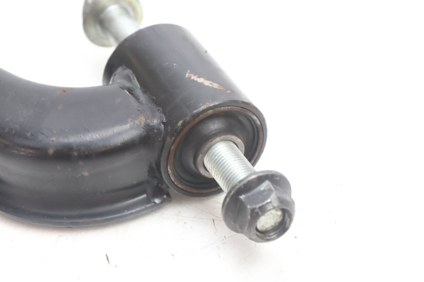 photo de ENGINE MOUNT YAMAHA X-MAX XMAX 125 (2010 - 2013) - Fixing points details