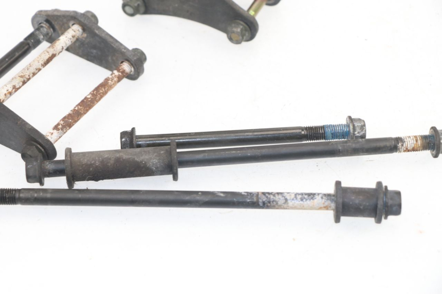 photo de ENGINE MOUNT SUZUKI XF FREEWIND 650 (1997 - 2003) - Component detail