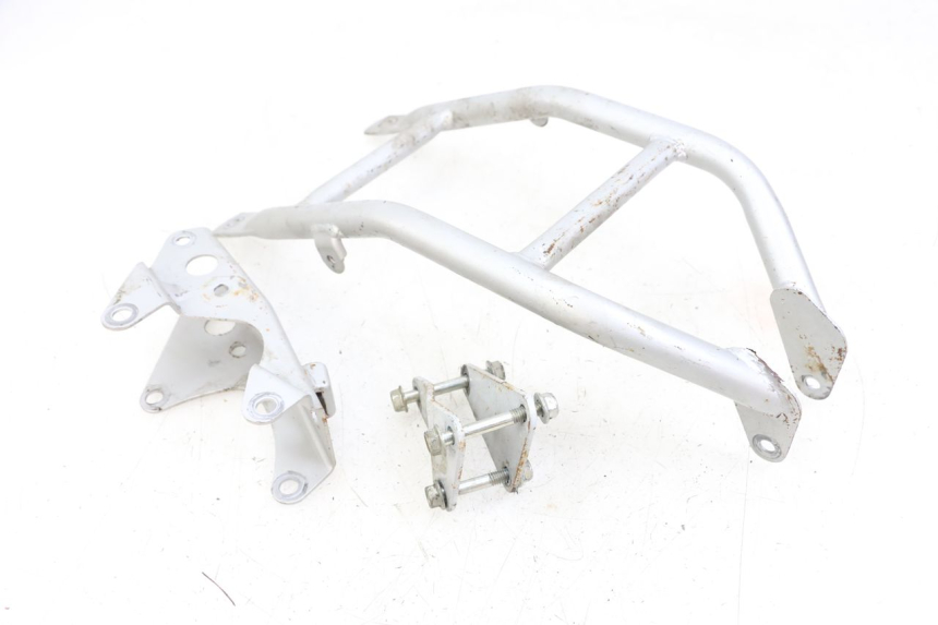 photo de ENGINE MOUNT HYOSUNG XRX 125 (2000 - 2008) - Zoom on usage condition