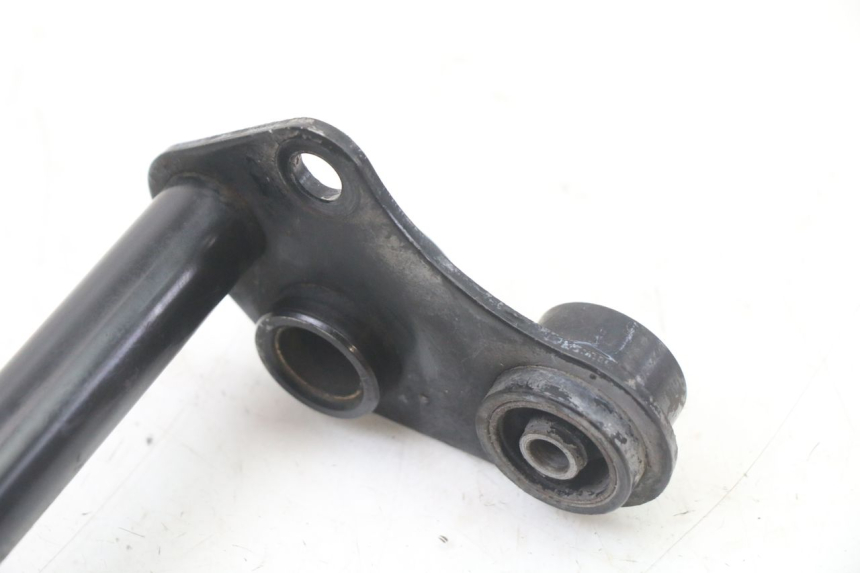 photo de ENGINE MOUNT YAMAHA FZS FAZER 600 (2001 - 2003) - Fixing points details