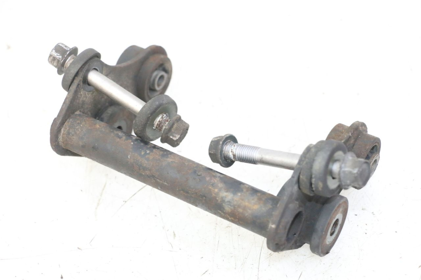 photo de ENGINE MOUNT YAMAHA FZS FAZER 600 (2001 - 2003) - Main view