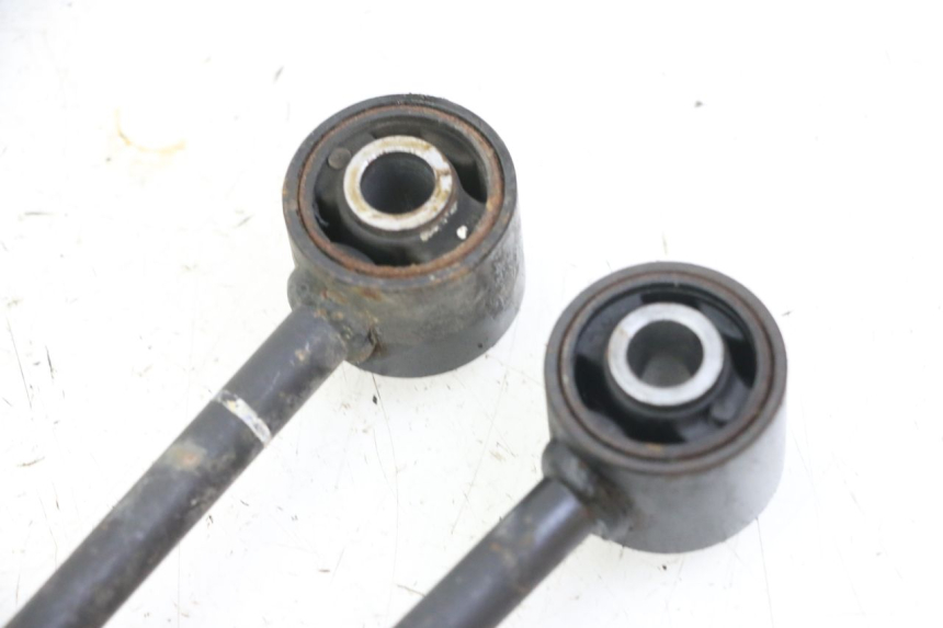 photo de ENGINE MOUNT YAMAHA X-MAX XMAX ABS 250 (2010 - 2014) - Fixing points details