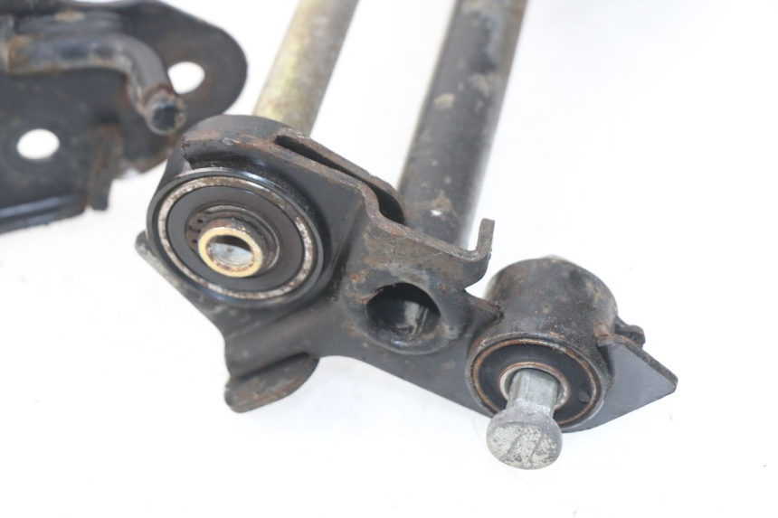 photo de ENGINE MOUNT YAMAHA YP MAJESTY 125 (2007 - 2010) - Zoom on usage condition