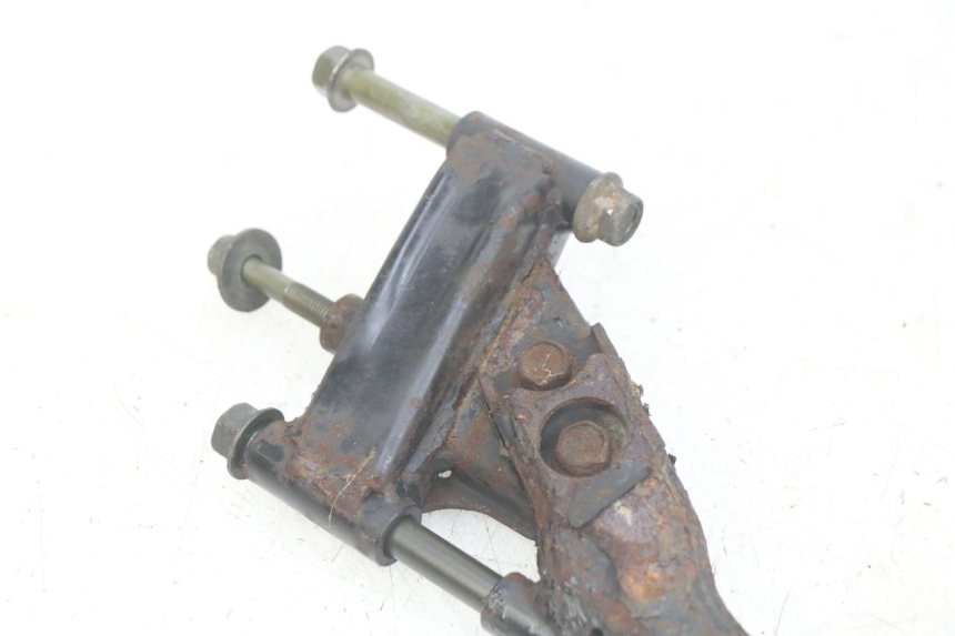 photo de ENGINE SUPPORT YAMAHA YP MAJESTY 400 (2004 - 2008) - Zoom on usage condition