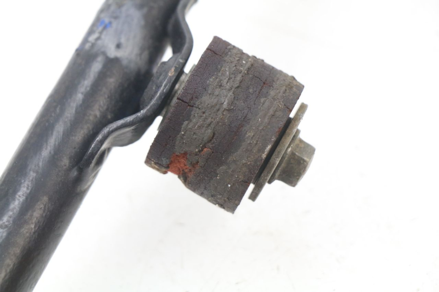 photo de ENGINE MOUNT YAMAHA YZ 80 (1998 - 2001) - Alternative perspective