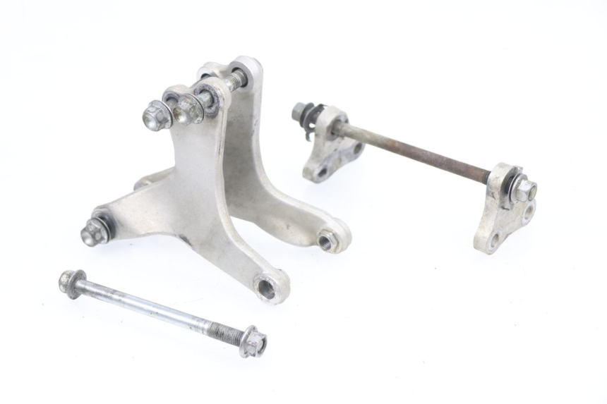 photo de ENGINE MOUNT YAMAHA YZF YZ-F 450 (2006 - 2009) - Main view