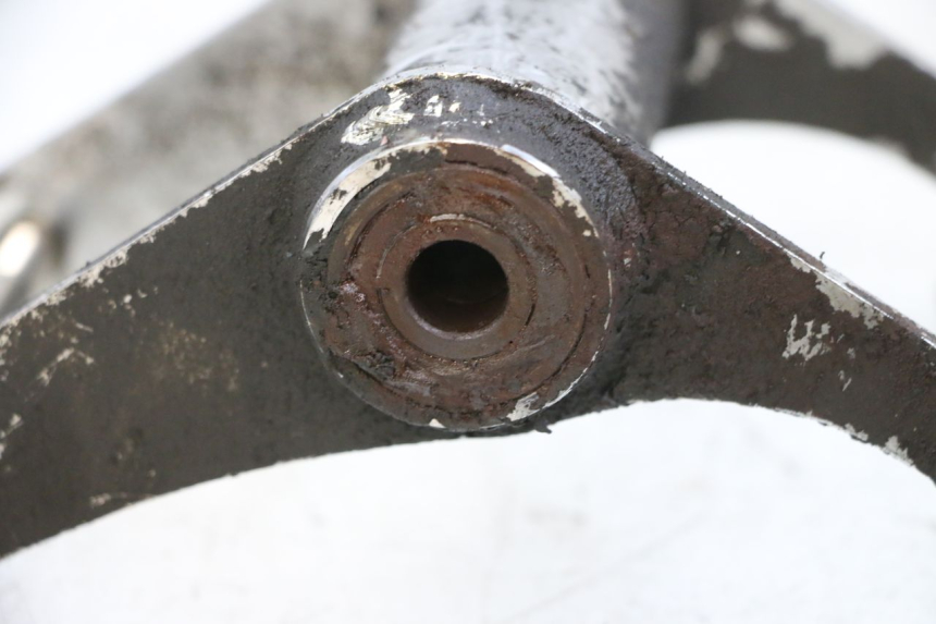 photo de ENGINE MOUNT KYMCO ZING 125 (1997 - 2003) - Technical close-up