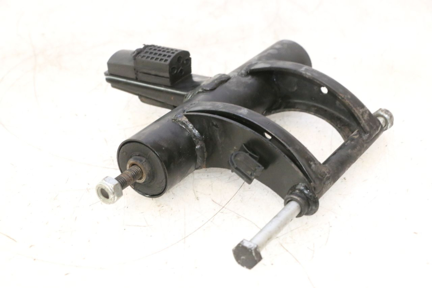 photo de ENGINE MOUNT PIAGGIO ZIP 2T 50 (2009 - 2019) - Zoom on usage condition